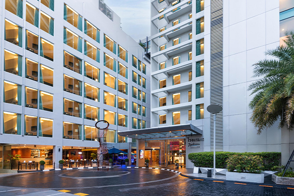 Radisson Suites Bangkok Sukhumvit