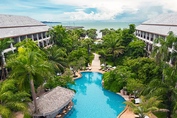 Ravindra Beach Resort & Spa Pattaya