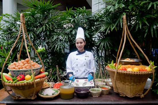 Shaadi specialists savor street food@ Anantara, Bangkok - WeddingSutra