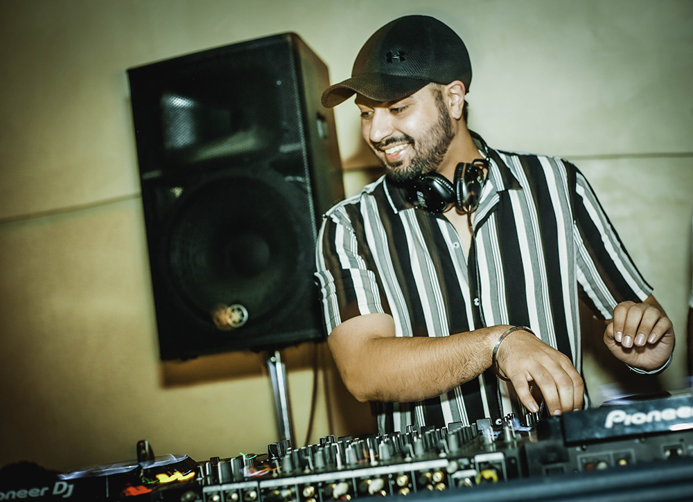 dj-sahib-slct-03.jpg