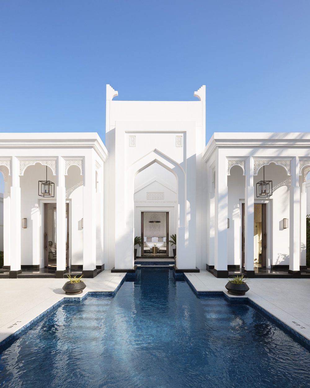 raffles-al-areen-palace-bahrain-13.jpg