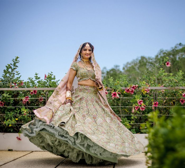 anamika-khanna-lehengas-thumbnai1l