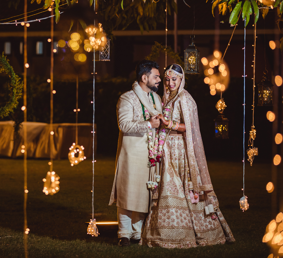 Khushbu and Arth | Madhuban Resort & Spa | Anand | Gujarat | WeddingSutra