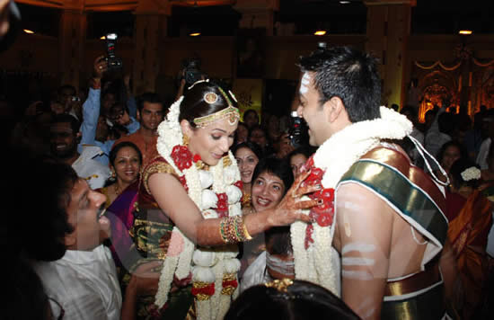 Inside Soundarya Rajnikanth and Vishagan Vanangamudi's wedding | Tamil News  - The Indian Express