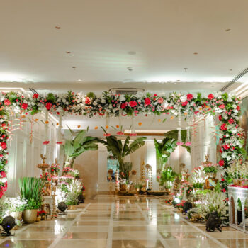 Set against a timeless palette of ivory, blush pink and gold, the couple’s pheras unfolded in a setting of effortless soft glamour