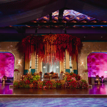 Flaunting a plethora of distinct and immersive themes, this couple’s wedding by DreamzKrraft was truly extravagant!