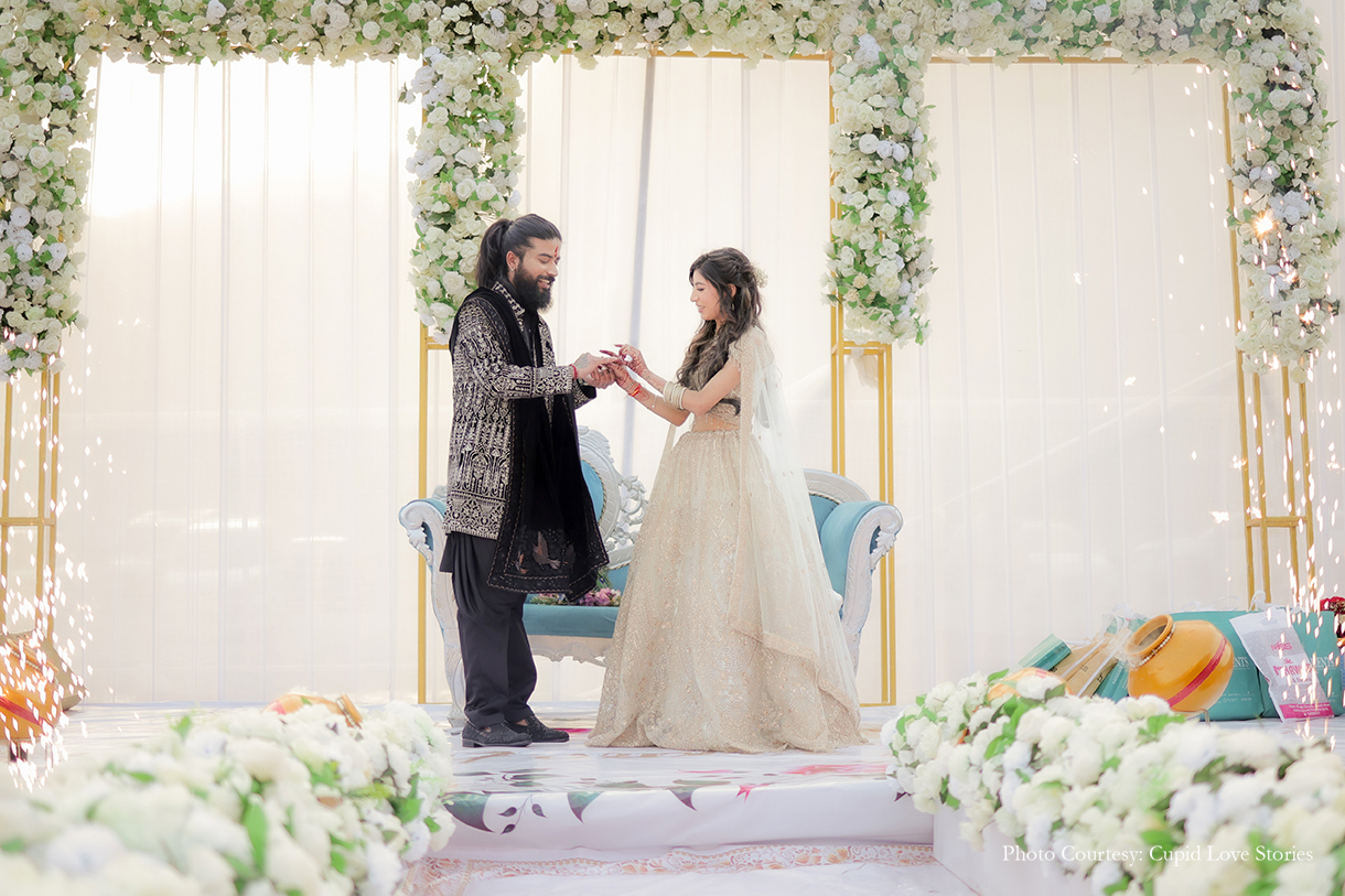 Youtuber - Anurag Dobhal and Ritika