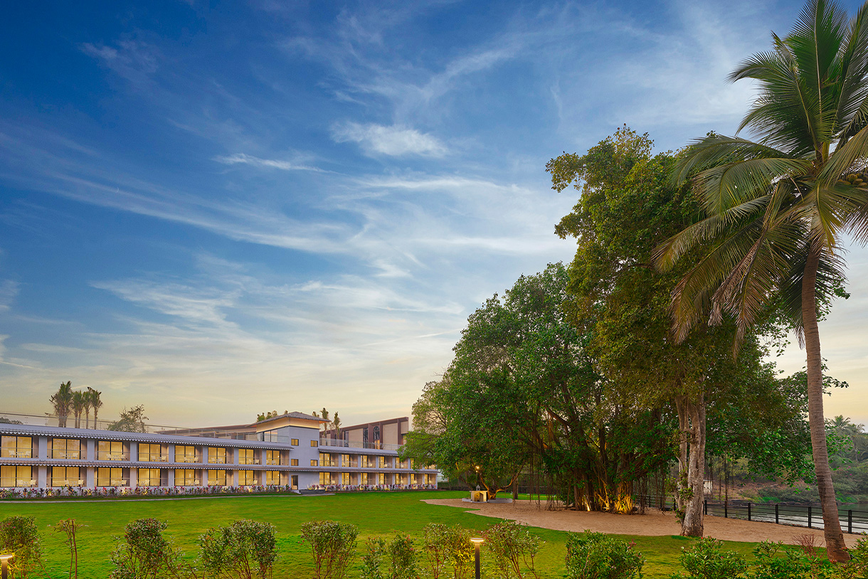 Apeksha and Yash, Karjat