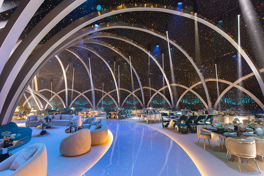 Stars descended to earth at this celestially-inspired wedding celebration that’ll take your breath away!