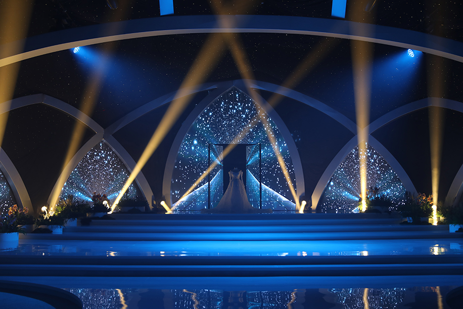 Stars descended to earth at this celestially-inspired wedding celebration that’ll take your breath away!