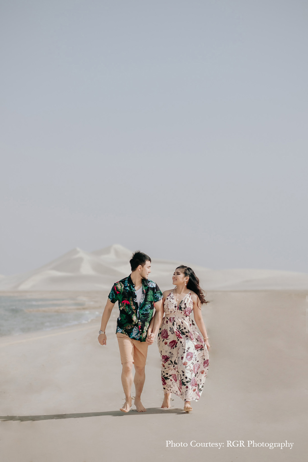 Qatar’s ethereal natural beauty comes alive in this couple’s prewedding photoshoot!