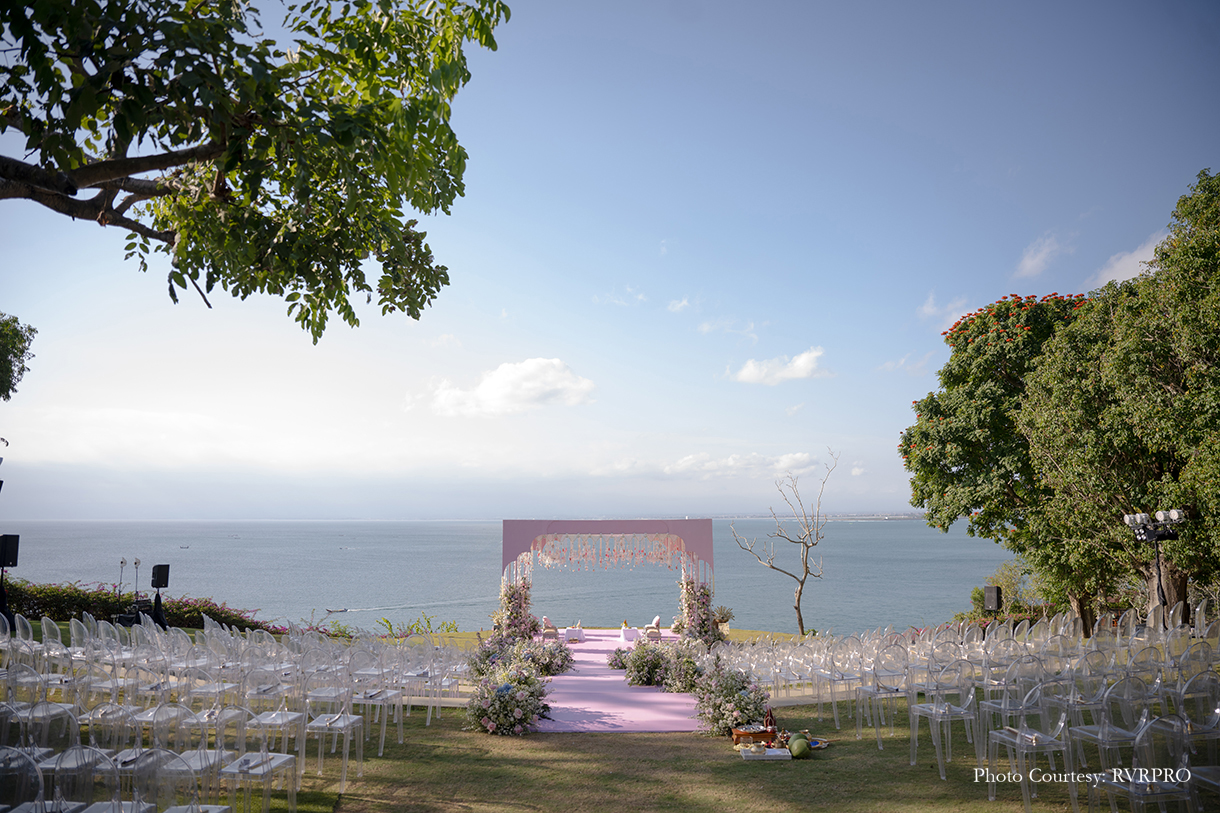 Saadhya and Ashwin, Ayana Resort Bali, Indonesia