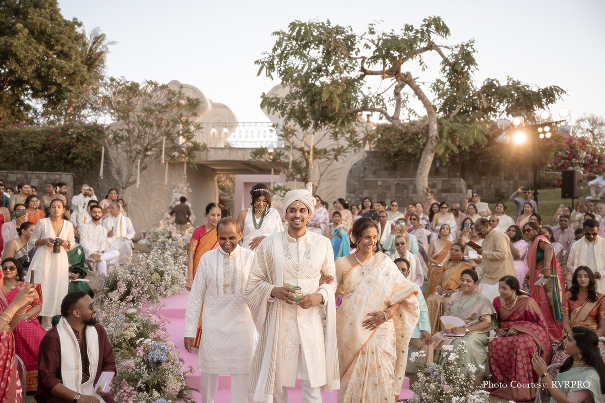Saadhya and Ashwin, Ayana Resort Bali, Indonesia