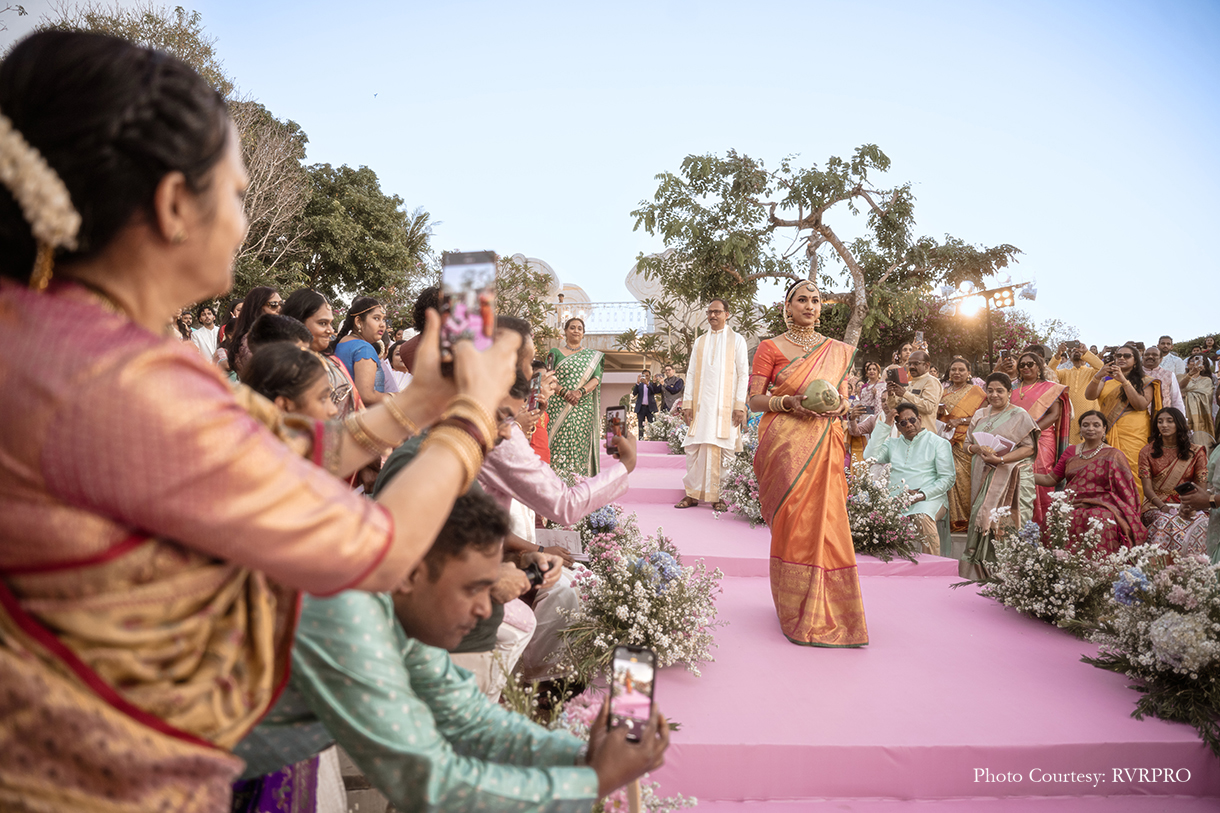Saadhya and Ashwin, Ayana Resort Bali, Indonesia