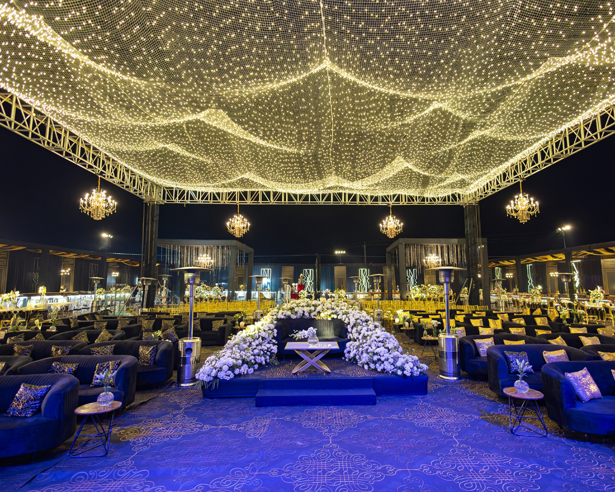 Tanisha and Dev - Decor - Showman Events