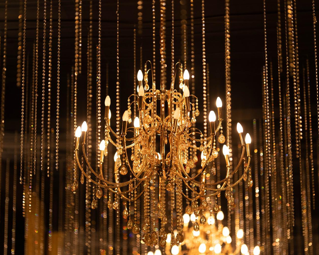 Tanisha and Dev - Decor - Showman Events