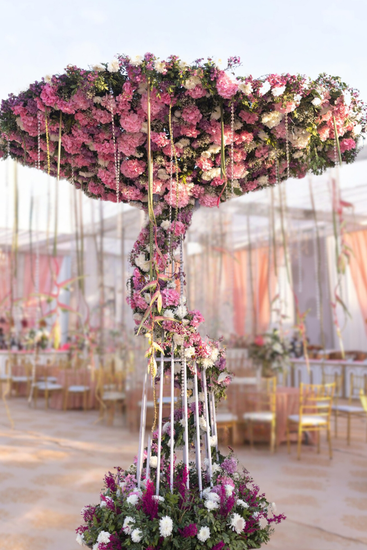 Tanisha and Dev - Decor - Showman Eventsi