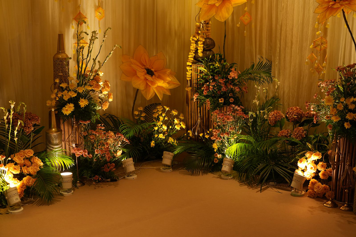 Somiya and Fenil, Thailand