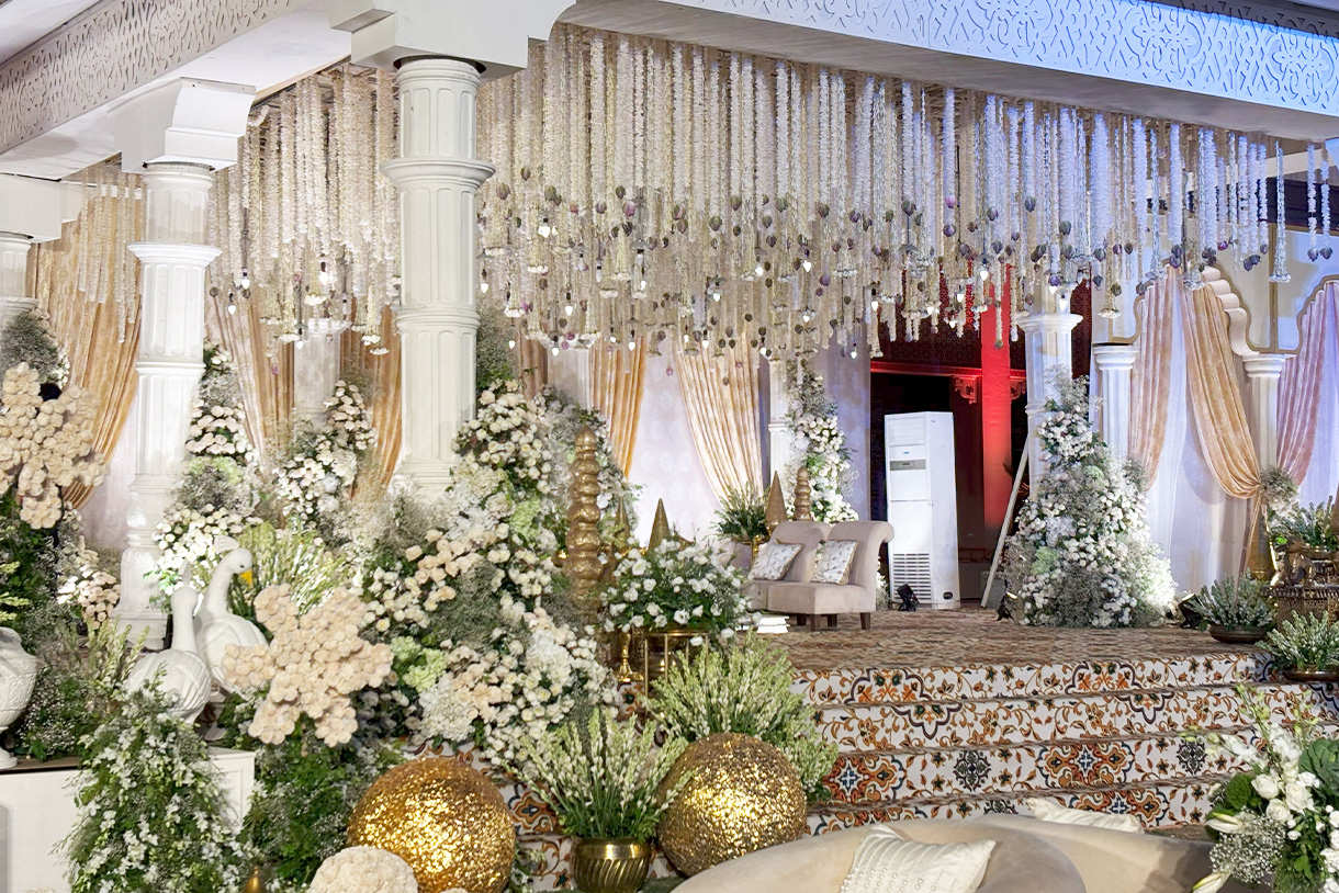 Yash Agarwal and Ayushi Tibrewala