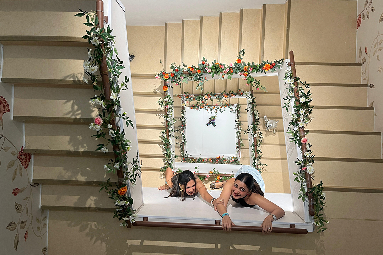 Bridesmaids - Roma's Bahelorette