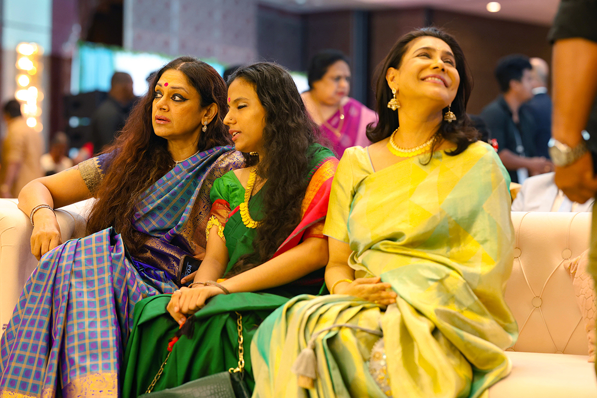 Tarini Kalingarayar and Kalidas Jayaram, Kerala