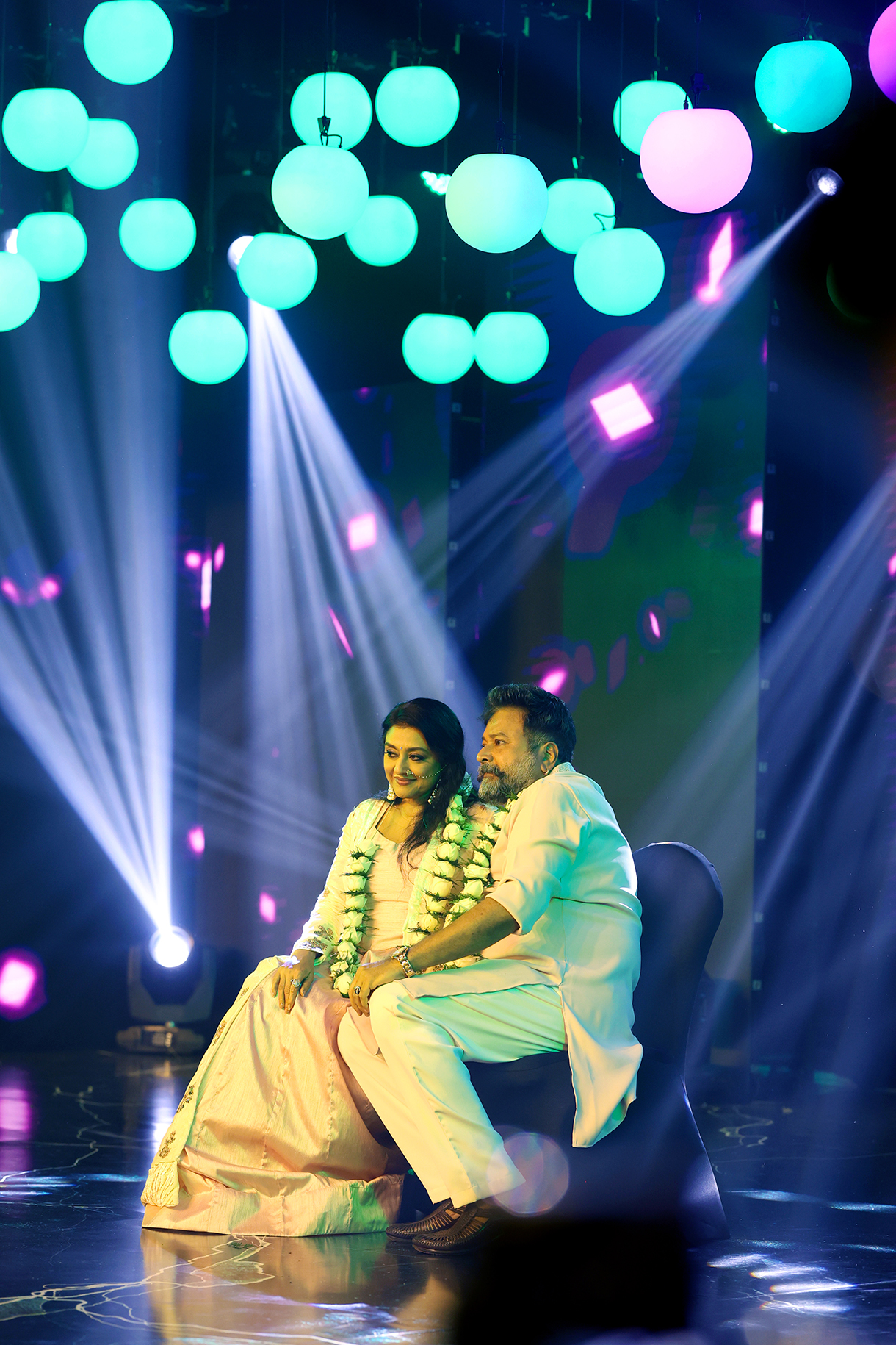 Tarini Kalingarayar and Kalidas Jayaram, Kerala