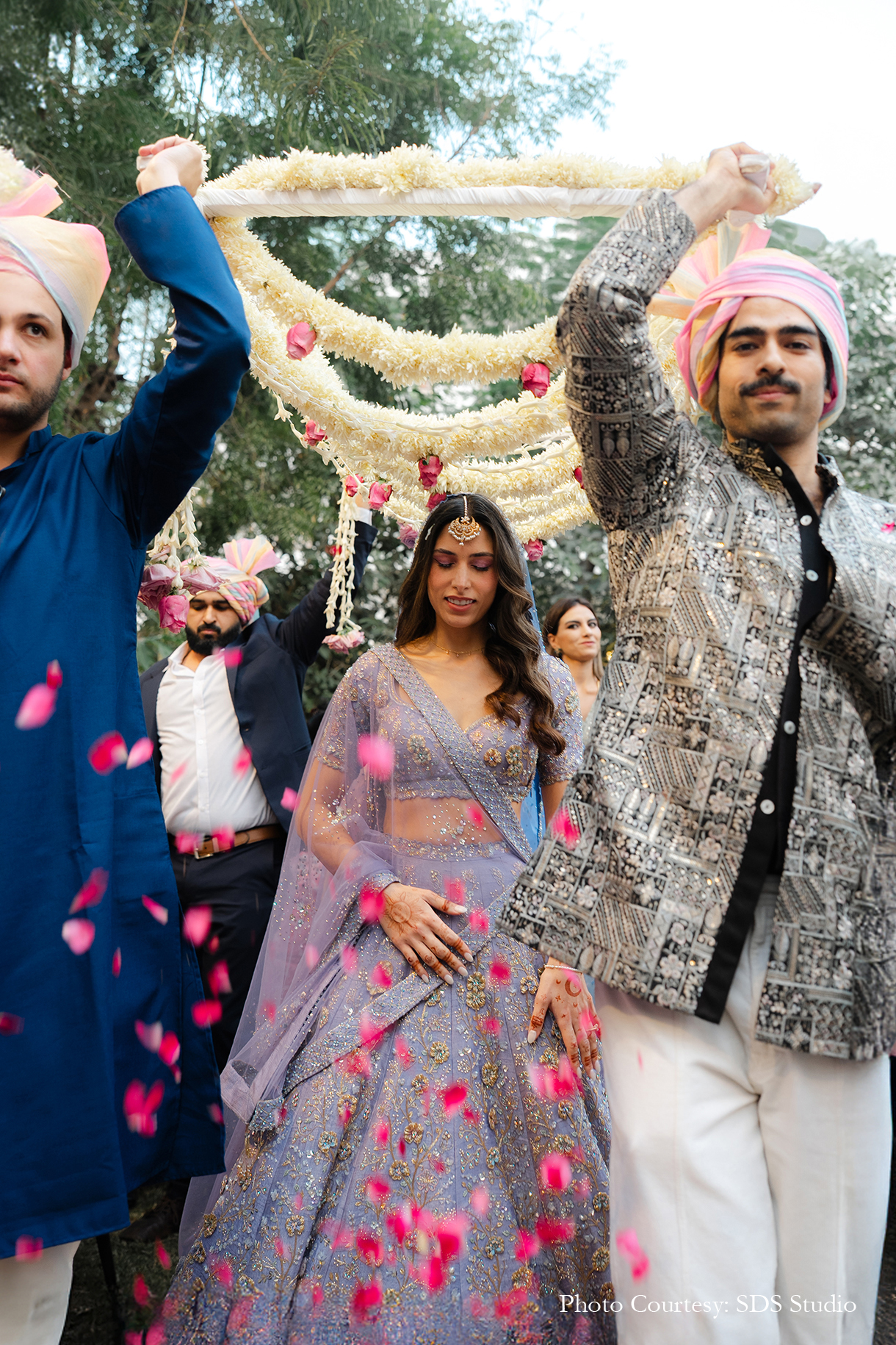 Prakhar Gupta and Claudia Robles-Hill, Thailand