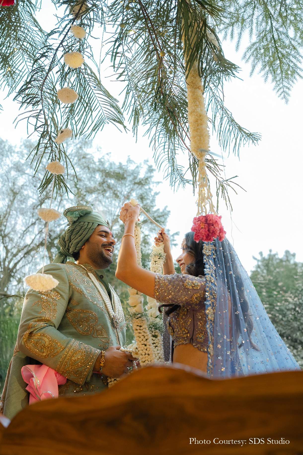 Prakhar Gupta and Claudia Robles-Hill, Thailand