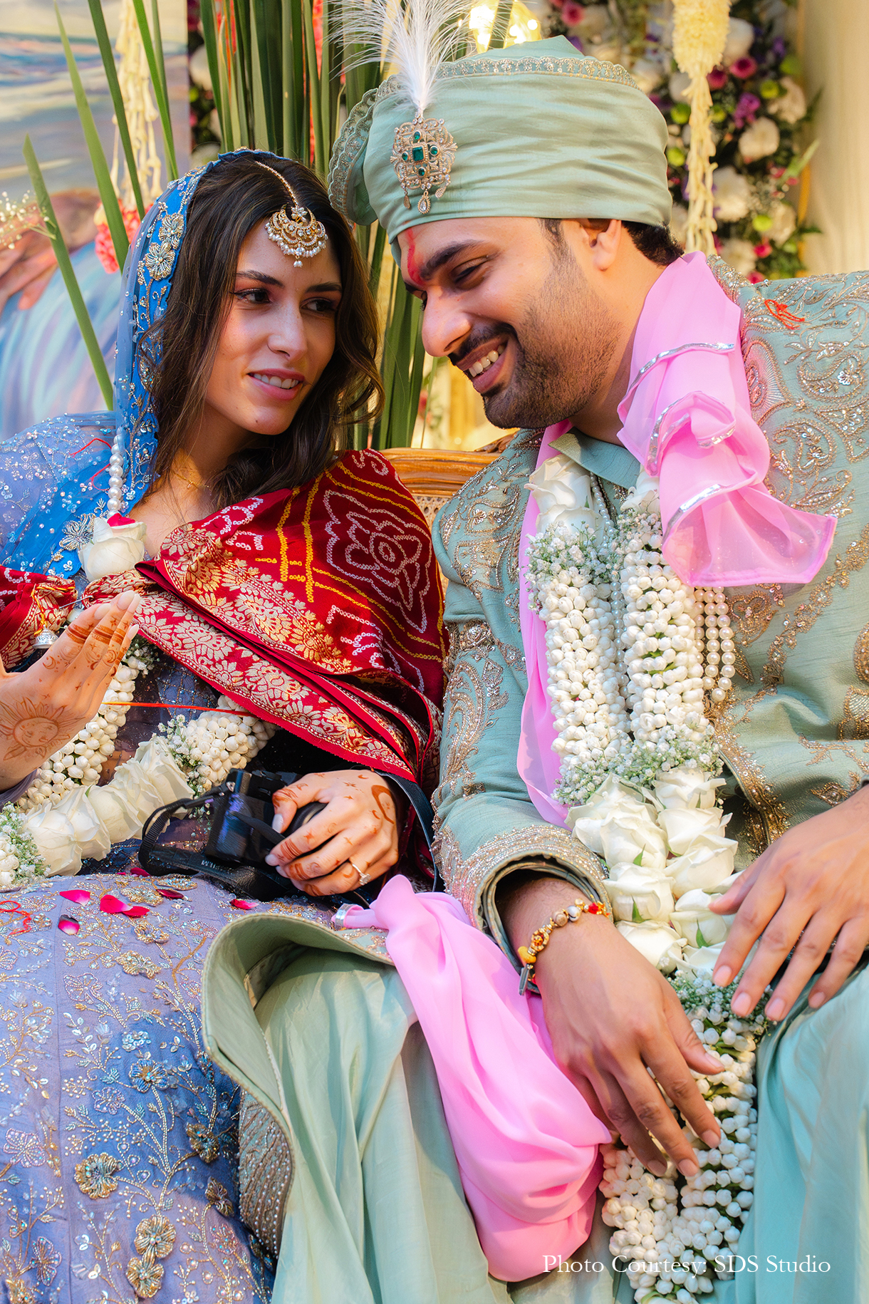 Prakhar Gupta and Claudia Robles-Hill, Thailand