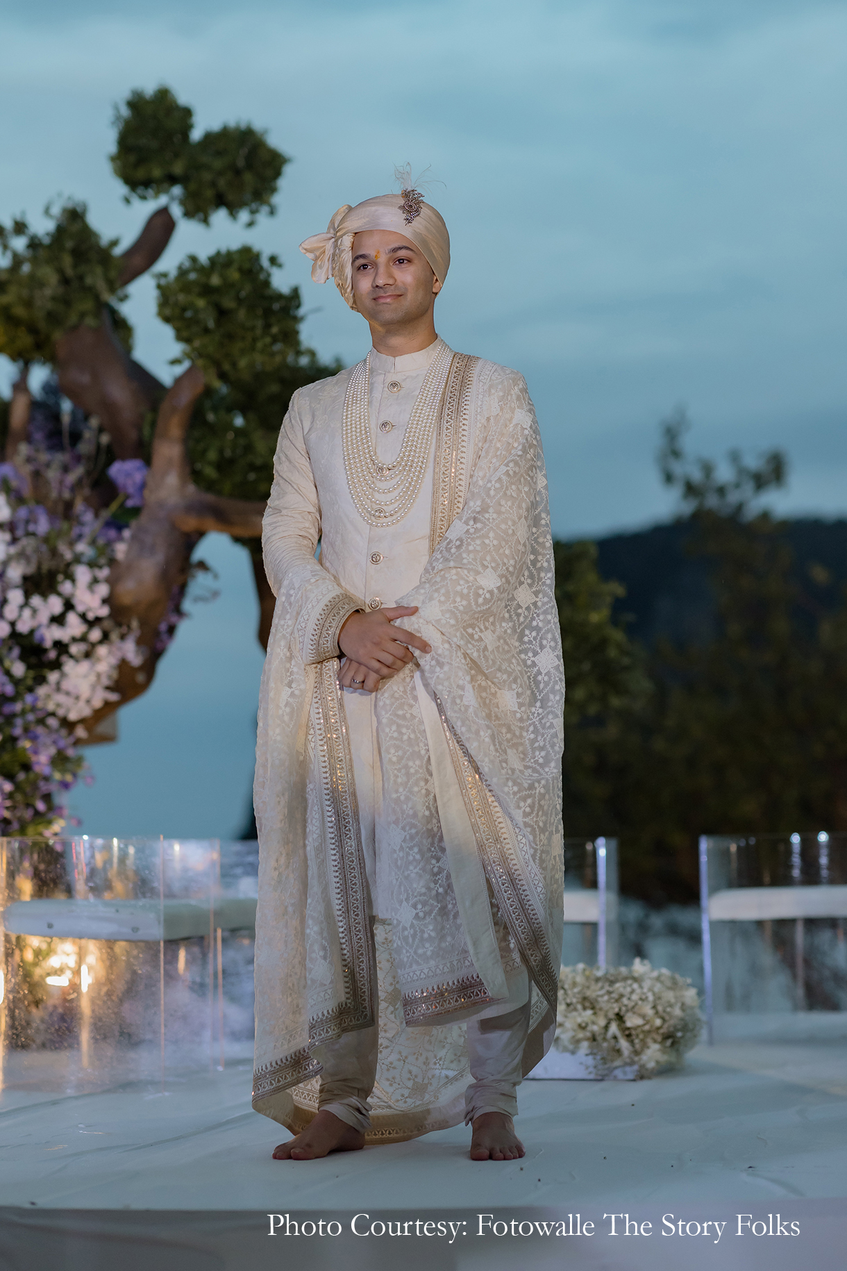 Annie and Rahul, Thailand