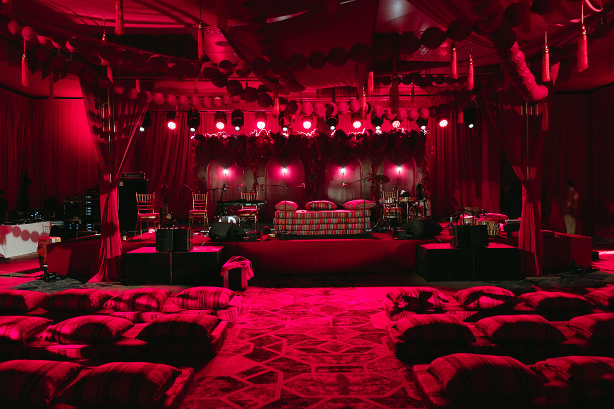 Anushi and Rishabh, Muscat