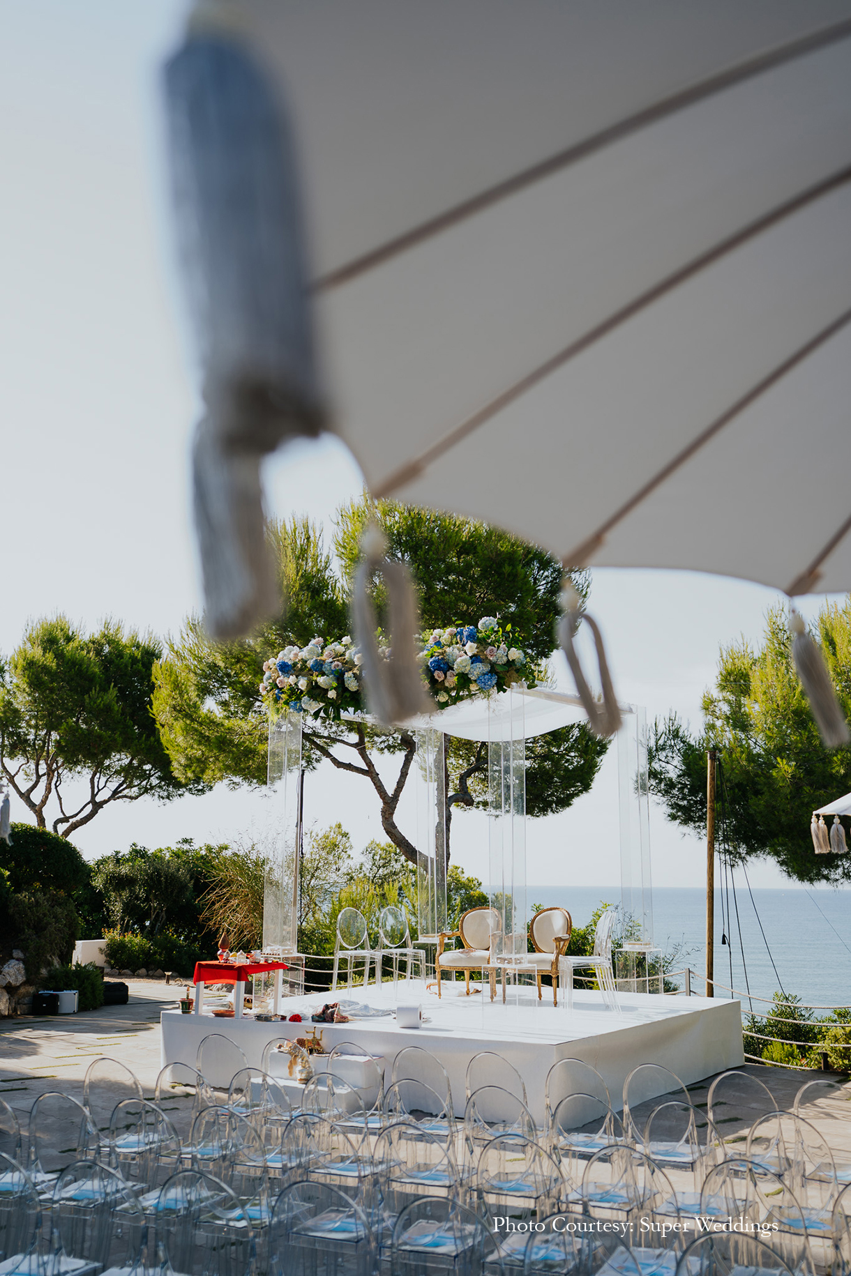 Ashni and Karan, Barcelona