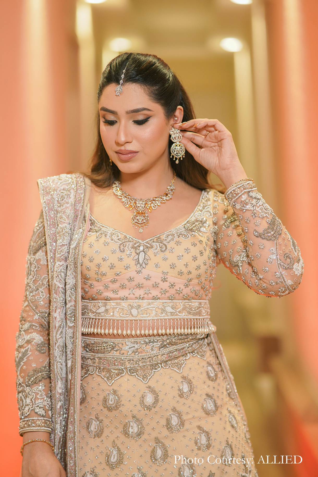 Asna Oberoi and Vedant MorBagh, New Delhi