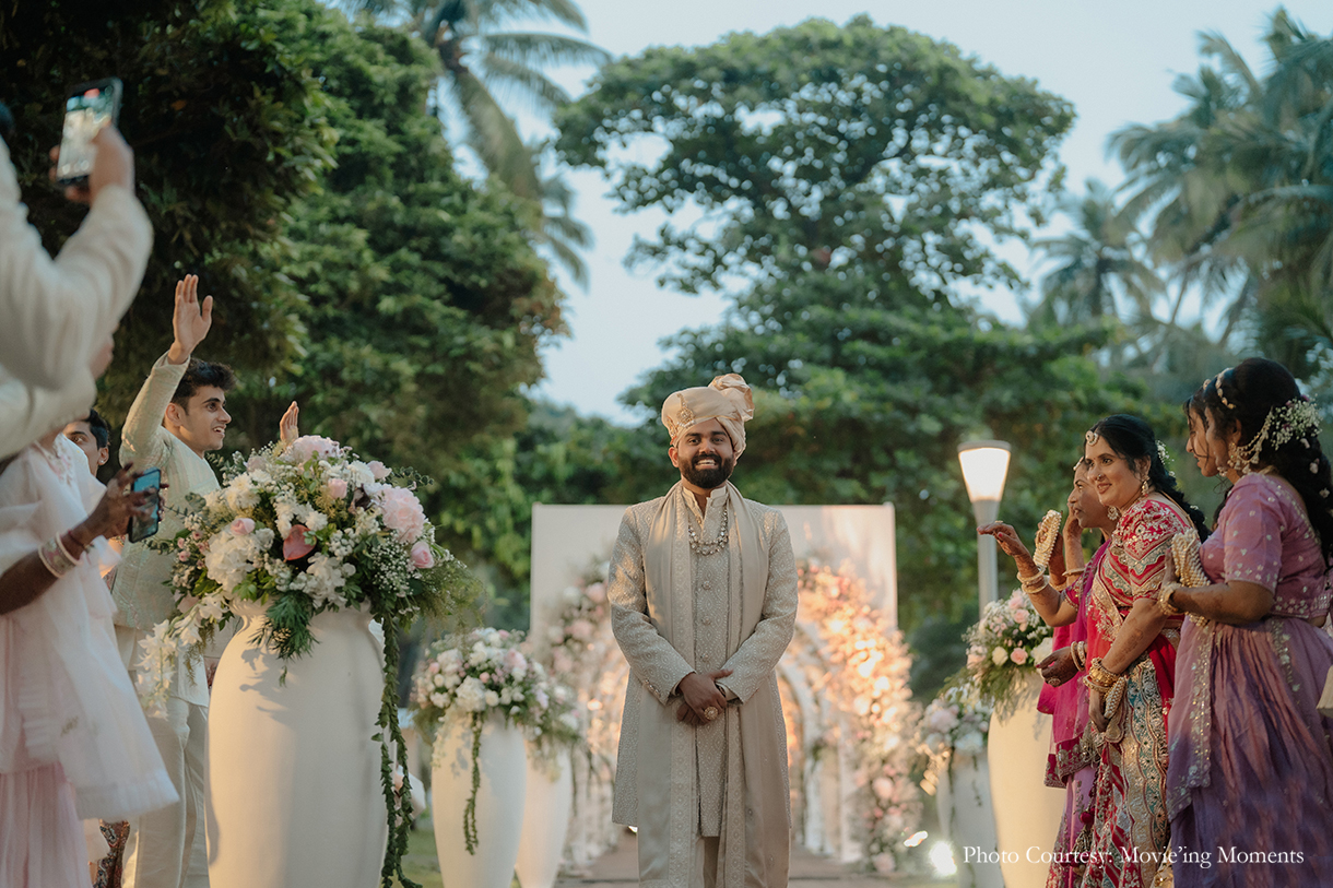 Karan and Manali, Goa