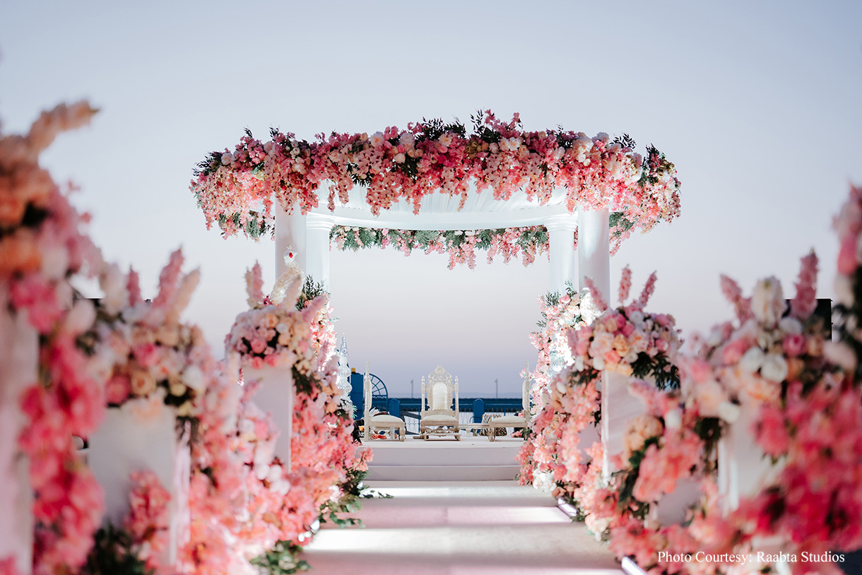 Khushboo and Shubham, Qatar