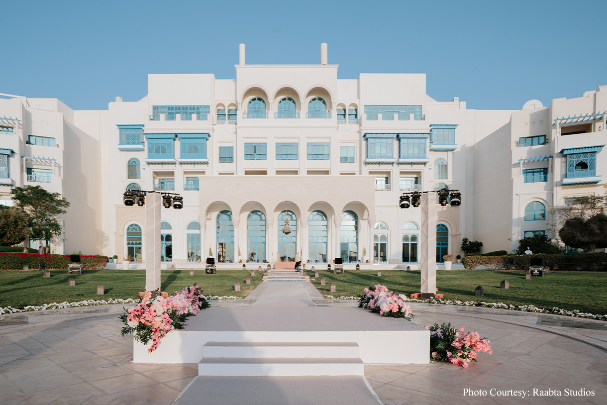 Khushboo and Shubham, Qatar