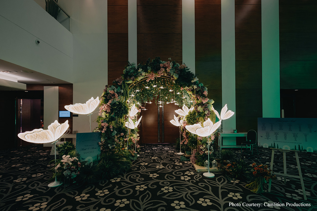 Meera and Mohit, Abu Dhabi