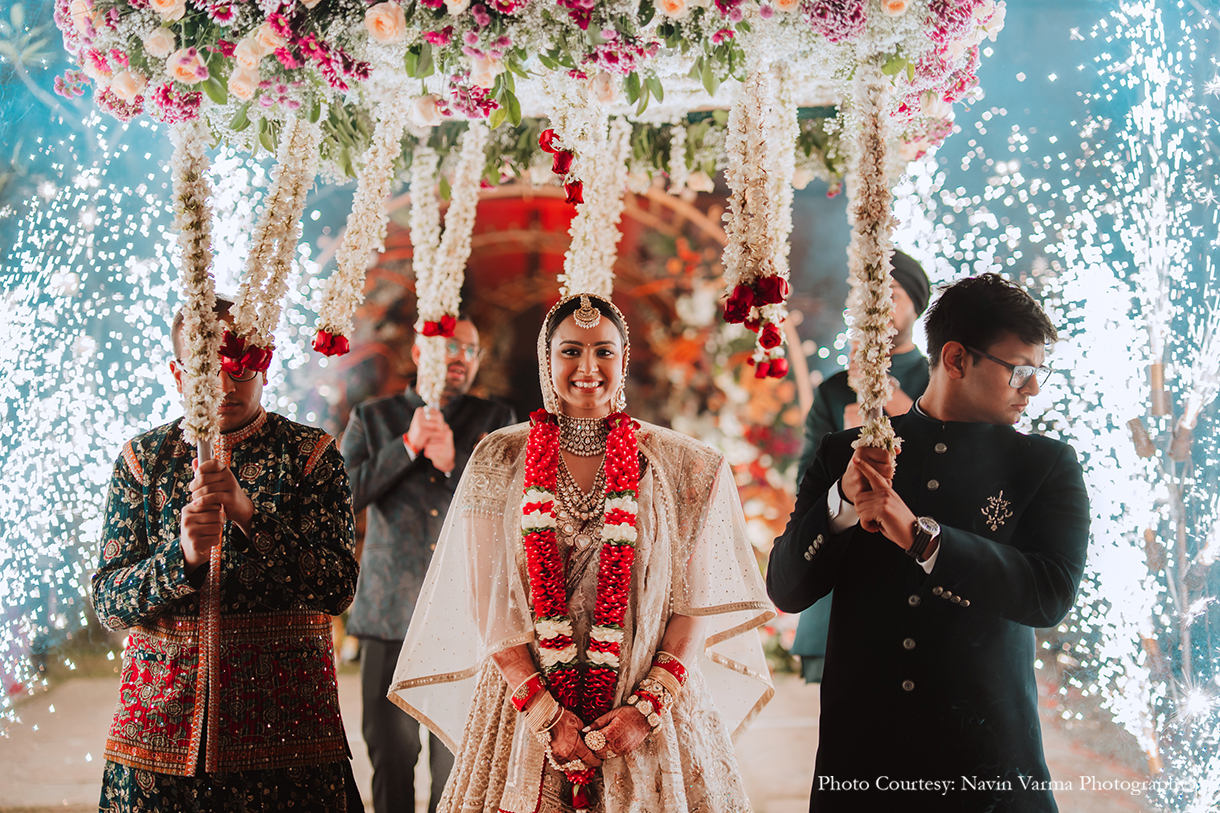 Palak Jain and Akshay Singhal, Udaipur