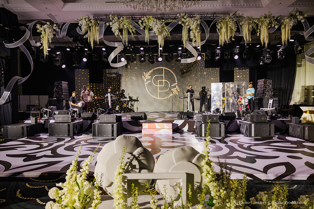 Palak Gupta and Parichay Swarup, Vietnam