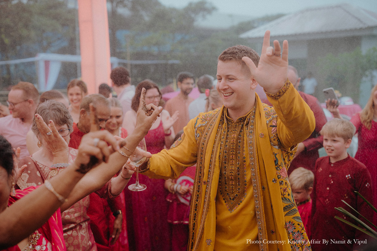 Roshni Mehboobani and Geoffrey Shaw, Pune