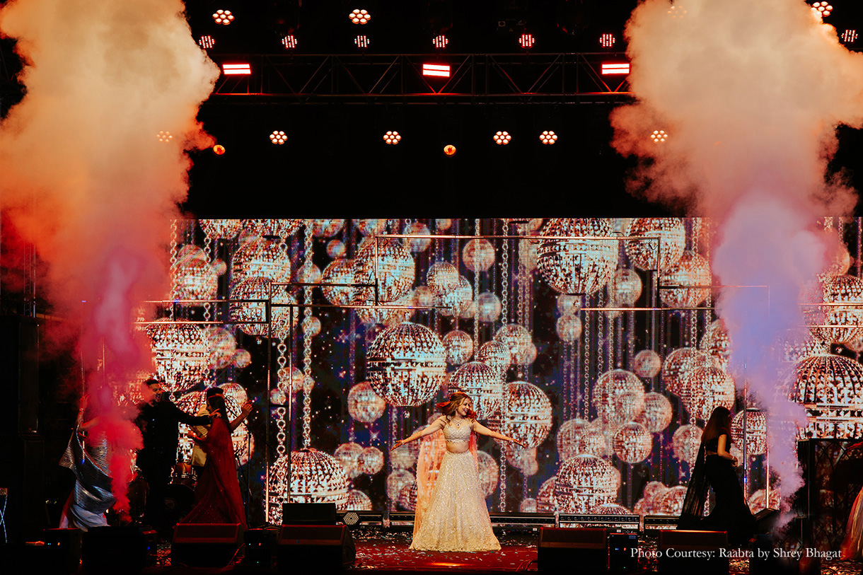 Aashvi and Akash, Lonavala