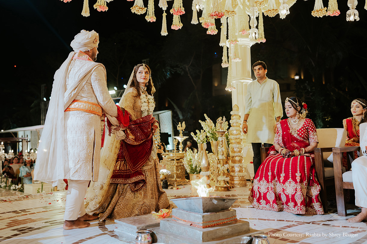 Aashvi and Akash, Lonavala