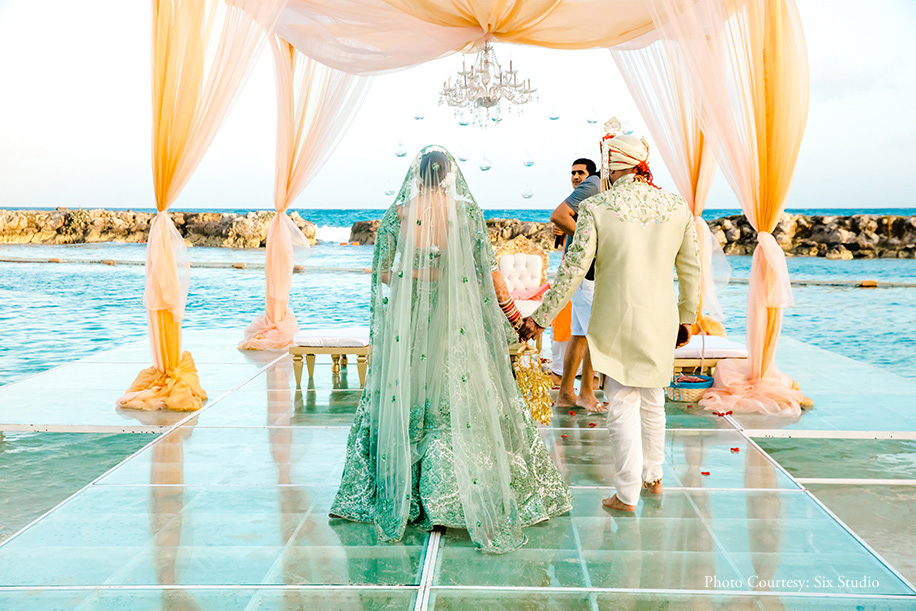 Akanksha and Karan, Mexico Akanksha and Karan, Mexico