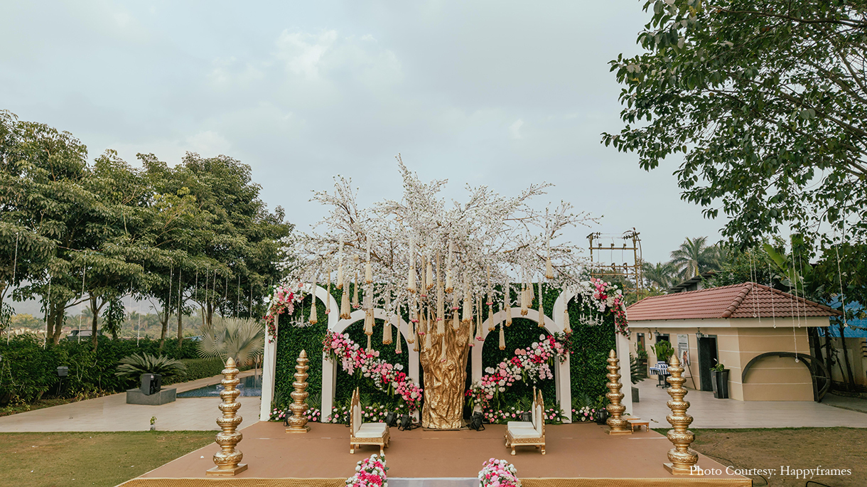 Akanksha and Rishabh, The Fern Lonavala