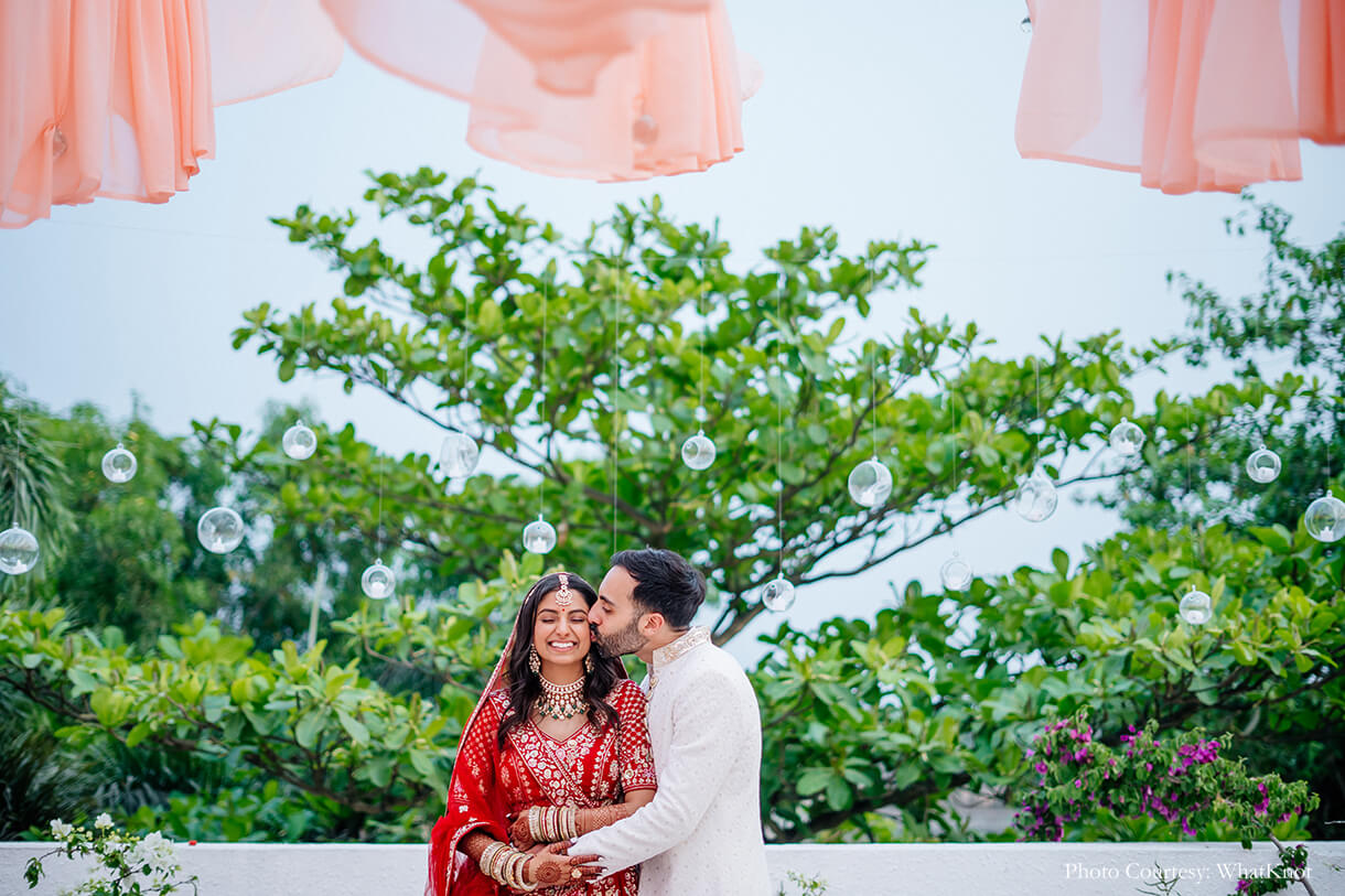 Avni and Roshan, The Mansion House, Alibaug