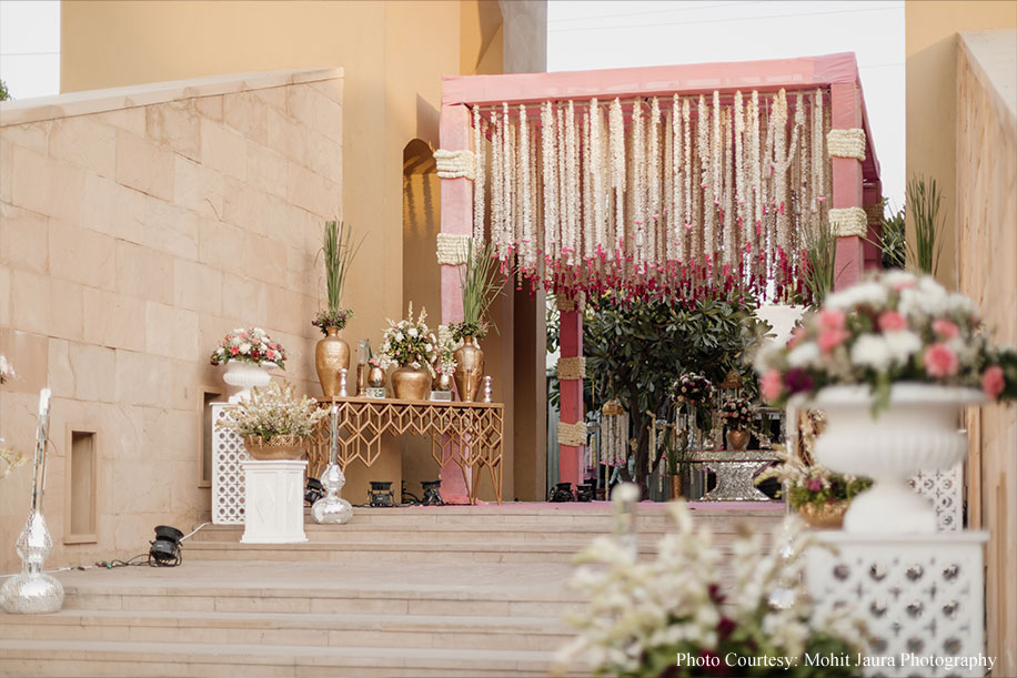 Bhavika Aanand and Anshul Sharma, Trident, Gurgaon