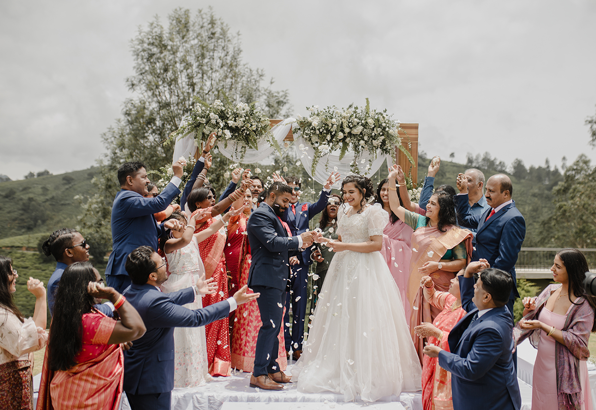 Dinah and Adil, Ayatana, Ooty