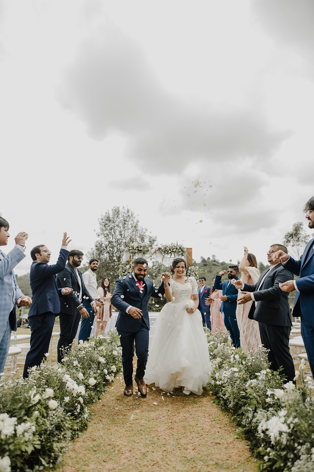 Dinah and Adil, Ayatana, Ooty