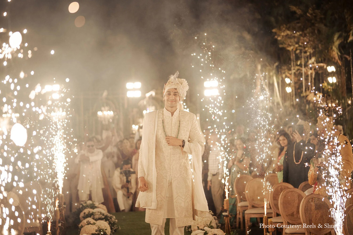 Disha and Gino, Mumbai