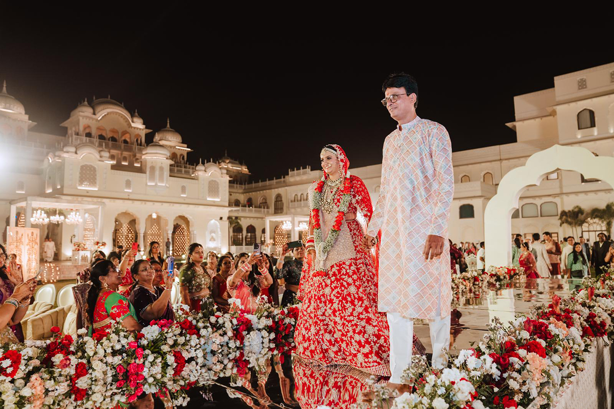 Disha Doshi and Vivek Tajpuriya, Mansarovar